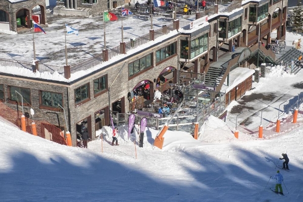 Hotel Apartaments Sant Moritz (Arinsal)